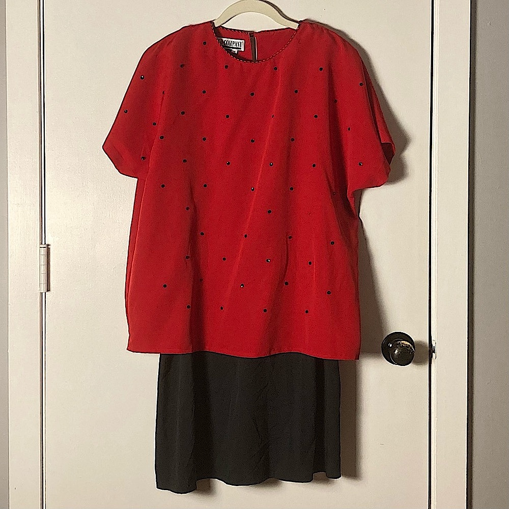 💫 Vintage SK & Company Two Piece Set Black Underdress Red Sequin Top Size 16